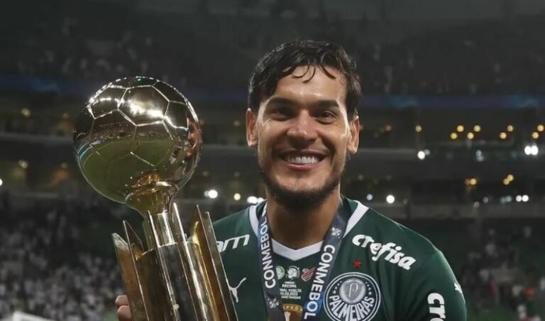 Gustavo Goméz é o estrangeiro com mais títulos na história do Palmeiras