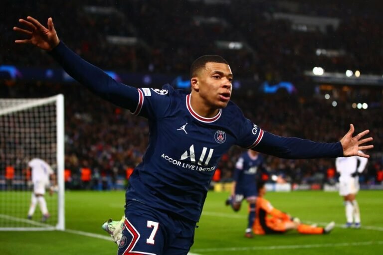 Mbappé tem seu futuro claro e está decidido a se juntar ao Real Madrid, segundo jornal