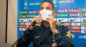 Tite fala sobre chances de Guilherme Arana na Seleção brasileira