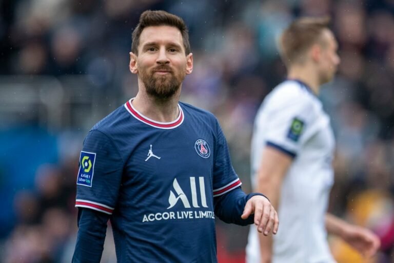 Messi sonha com retorno ao Barcelona; PSG deve mantê-lo até a Copa do Mundo