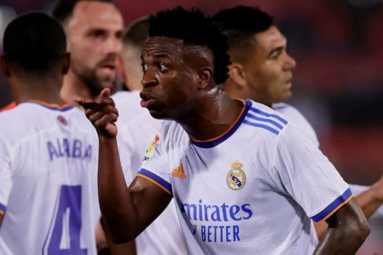 Vinícius Jr. é vítima de insultos racistas pela torcida do Mallorca