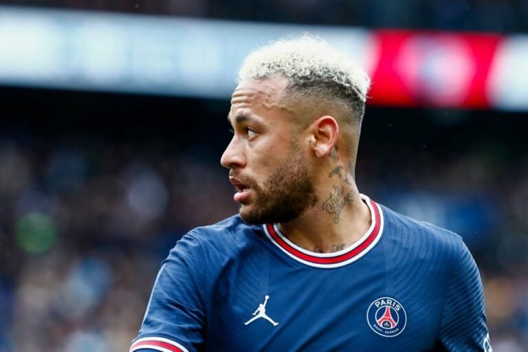 Neymar é recusado pelo Barcelona após ser oferecido pelo PSG