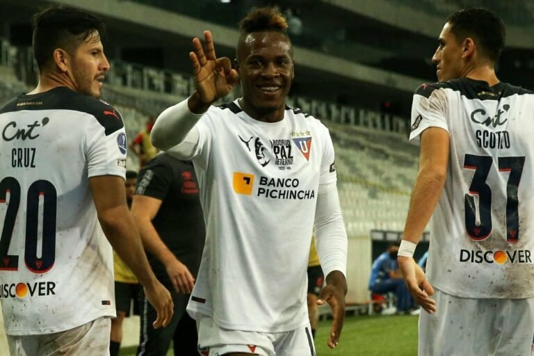 Santos pagará R$ 1,4 milhão pelo empréstimo de Jhojan Julio