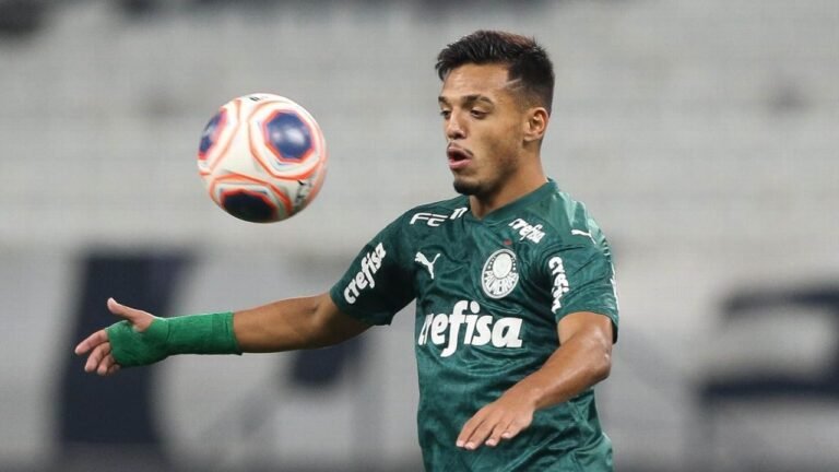 Sem espaço no Palmeiras, Gabriel Menino entra na mira do Grêmio