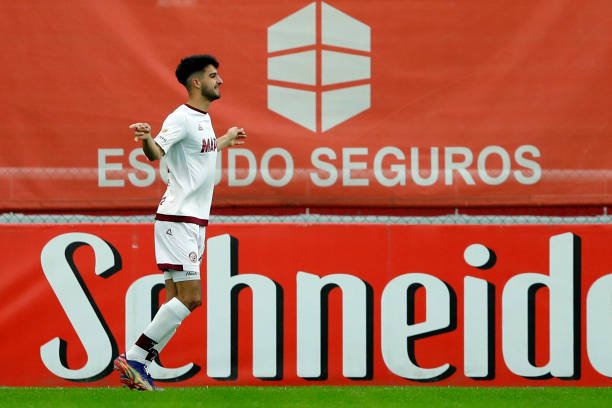Bom negócio? Palmeiras está de olho em atacante que atende aos padrões do clube
