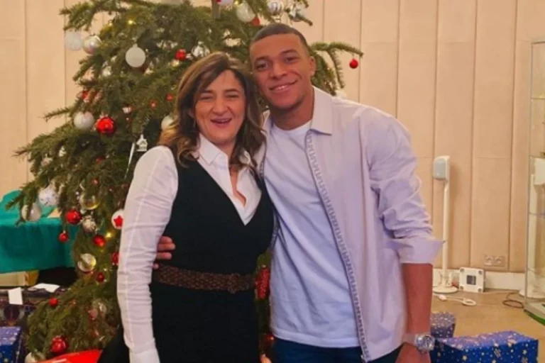 Mãe de Mbappé exige bônus de assinatura milionário ao Real Madrid, diz TV