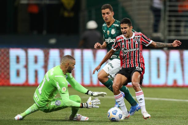 Palmeiras não tem três clássicos paulistas seguidos desde 2001