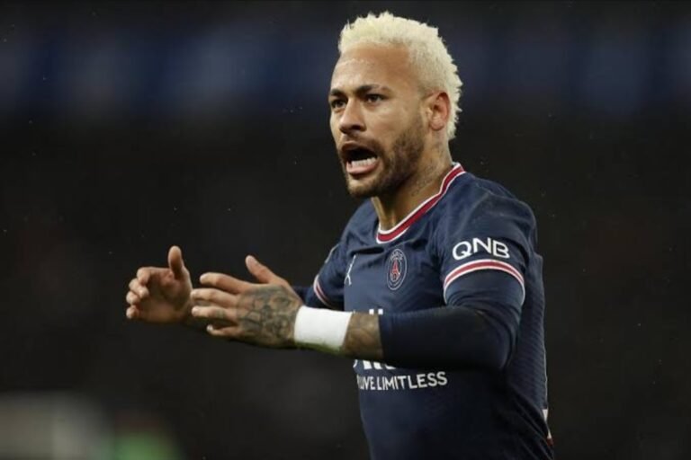 PSG pretende vender Neymar, diz jornalista