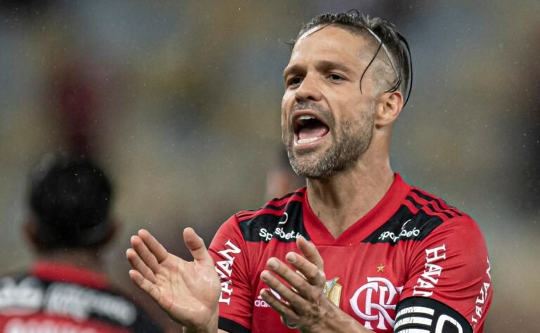 Clube árabe descarta contratação de Diego Ribas