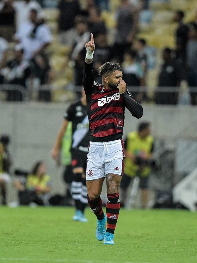 cropped-gabigol-comemorou-seu-gol-pelo-flamengo-diante-da-torcida-do-vasco-e-gerou-confusao-entre-os-jogadores-1647475544354_v2_3x4.jpg
