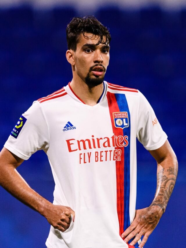 cropped-lucas-paqueta-em-partida-do-campeonato-frances-pelo-lyon-1629639416403_v2_4x3-scaled-1.jpg