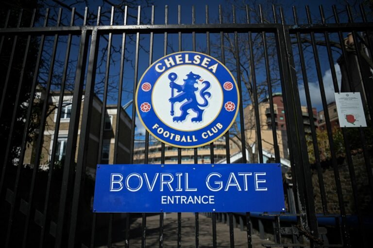 Governo Britânico permite, e Chelsea já pode vender ingressos para jogo contra o Real Madrid