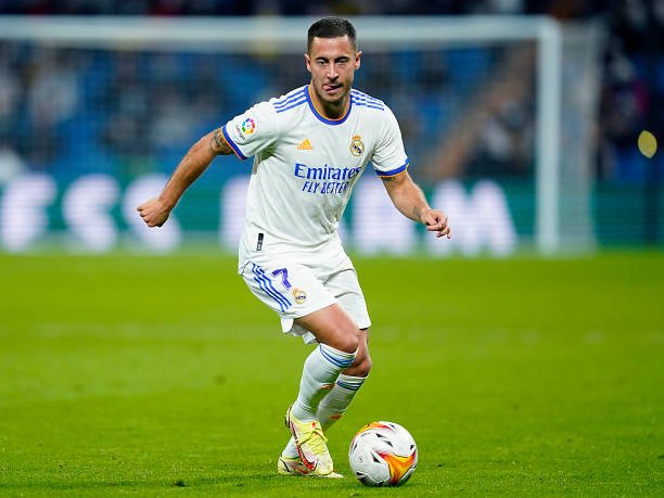 Sem espaço no Real Madrid, Hazard entra na mira do Arsenal