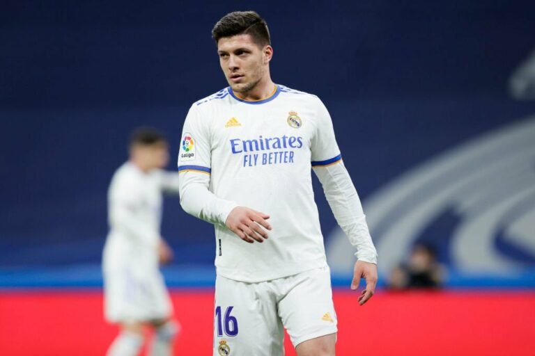 Real Madrid pode trocar atacante por jovem promessa francesa