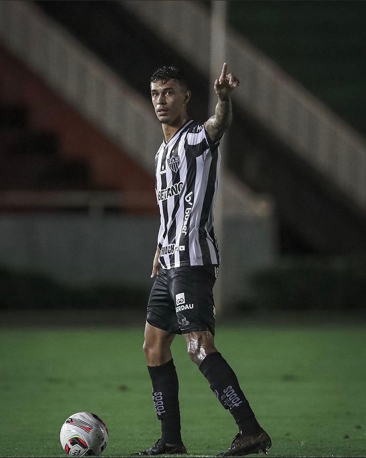 Zagueiro do Atlético Mineiro é alvo de clubes para Brasileirão de 2022