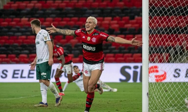 Landim esfria interesse do Palmeiras em Pedro: “É jogador do Flamengo”