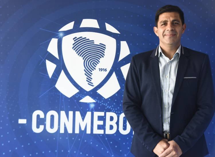 Mudança na comissão de árbitros da Conmebol: Sai Wilson Seneme, entra Enrique Cáceres