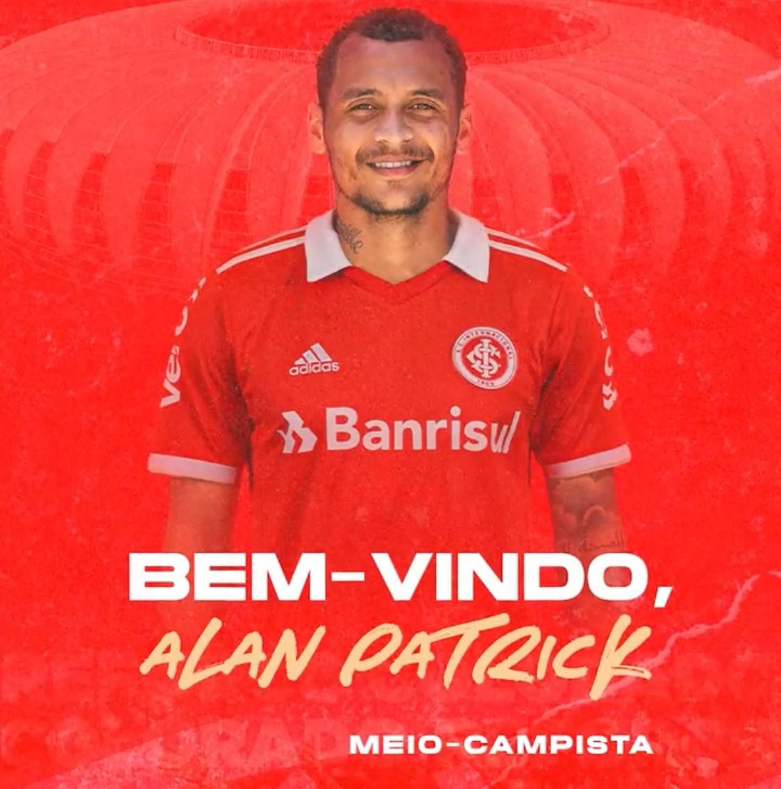 Inter anuncia a contratação do meia Alan Patrick