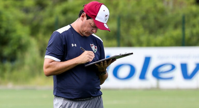 Diniz começa trabalho no Fluminense nesta segunda; técnico conta com dois auxiliares
