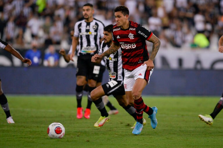 Definido! Clássico entre Flamengo e Botafogo acontecerá em Brasília
