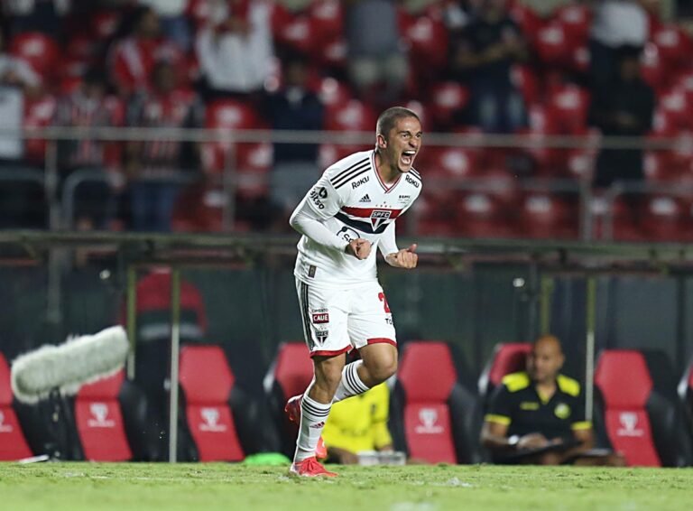 Alvo de clubes europeus, Pablo Maia tem multa rescisória milionária no São Paulo