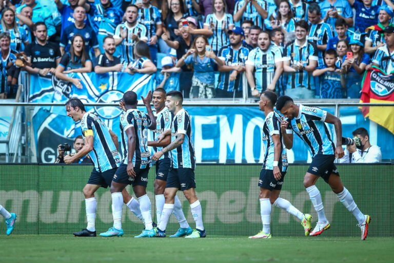 Grêmio tem três jogadores presentes na Seleção do Gauchão 2022