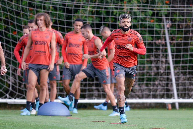 Jogo do Flamengo pela Libertadores é adiado devido a protestos no Peru