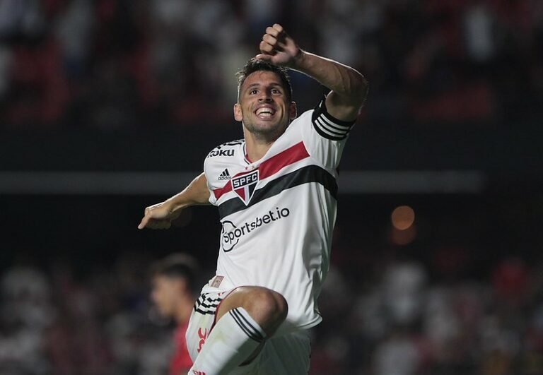 Após vitória e Hat-trick, Calleri já mira o próximo desafio do São Paulo no Brasileirão