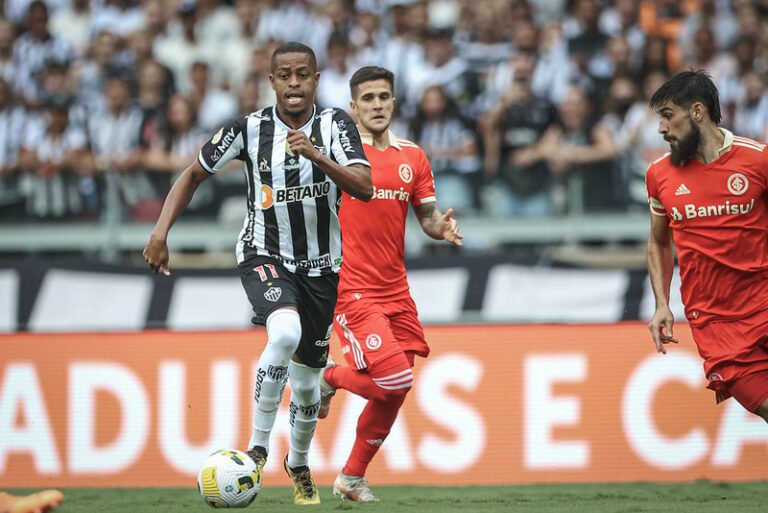Atlético Mineiro atualiza situações médicas de Keno e Dodô