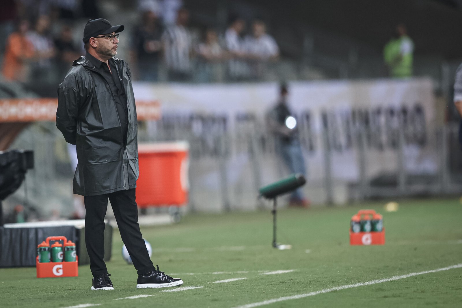 El Turco fala sobre lições tiradas do clássico, mas afirma: “A nossa maneira de jogar não vai mudar”