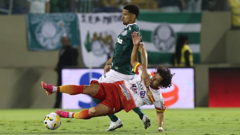 Palmeiras vira sobre a Juazeirense e estreia com vitória na Copa do Brasil