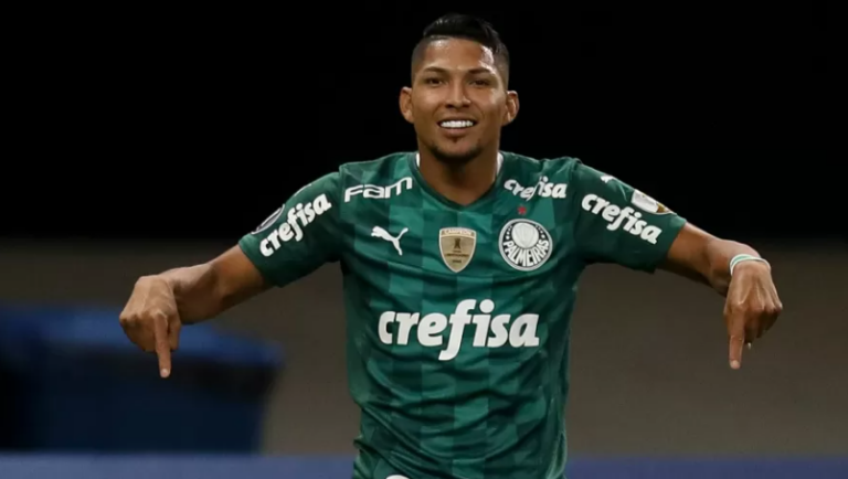 Rony entra para o top 100 de artilheiros da história do Palmeiras