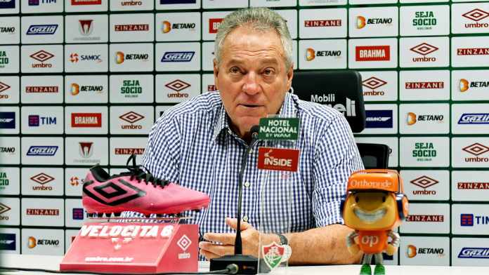 Abel Braga provoca Flamengo após protesto da torcida rubro-negra: “Que se f… eles”