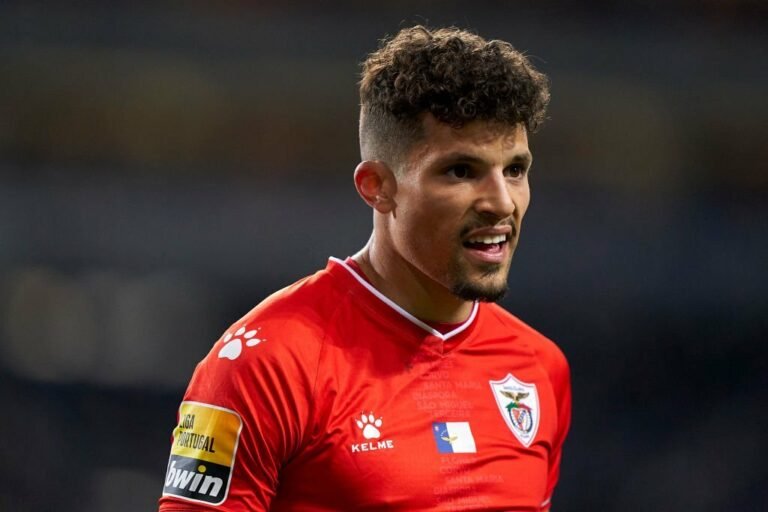 Corinthians deve anunciar contratação de Rafael Ramos nesta segunda