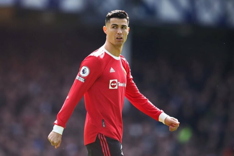 Manchester United não punirá Cristiano Ronaldo por polêmica com jovem torcedor