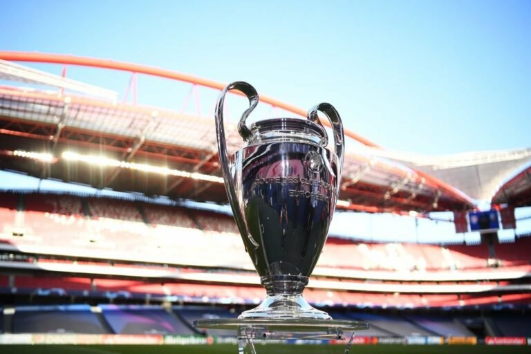 UEFA cogita mudar formato da Champions League a partir da semifinal