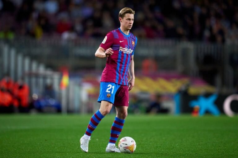 United pode propor troca com Barcelona por De Jong; veja nomes