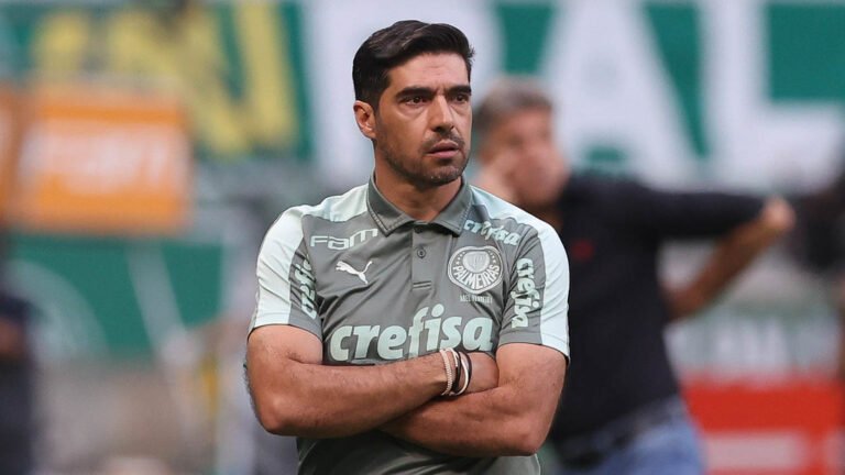 Abel Ferreira tem dúvida na escalação do Palmeiras para final do Paulistão