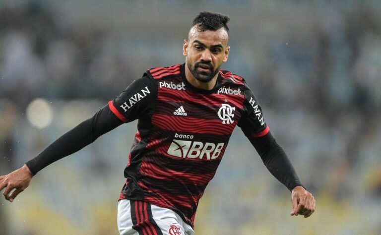 Fabrício Bruno segue como desfalque do Flamengo na estreia da Libertadores