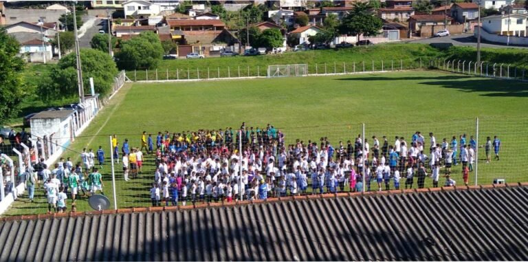 Peneira do Santos no Sul de Minas atrai mais de 1100 jovens