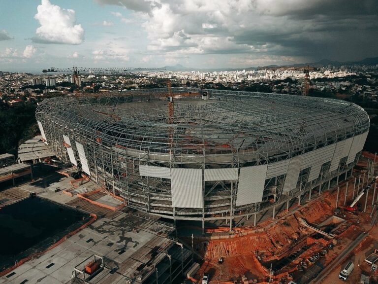 Atlético Mineiro fecha parceria com multinacional chinesa para iluminação da Arena MRV