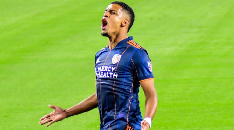 Inter tem interesse na contratação do jovem centroavante Brenner