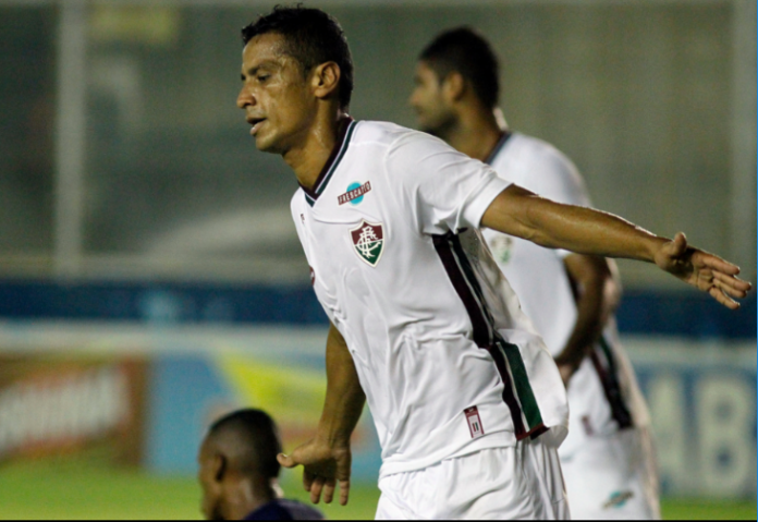 Ex-Fluminense, Cícero revela desejo de atuar pelo Vasco