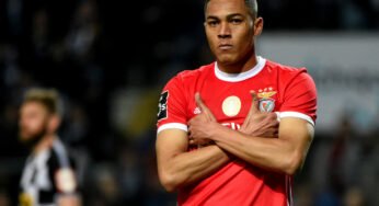 Palmeiras prepara proposta por Carlos Vinícius, centroavante do Benfica