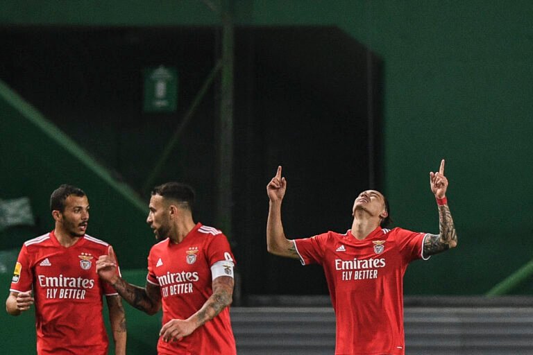 Sporting perde clássico contra o Benfica e título português fica mais difícil