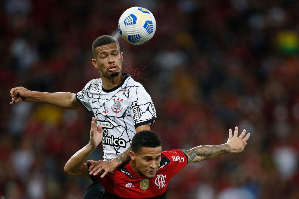 Corinthians aparece como o sexto elenco mais valioso do futebol