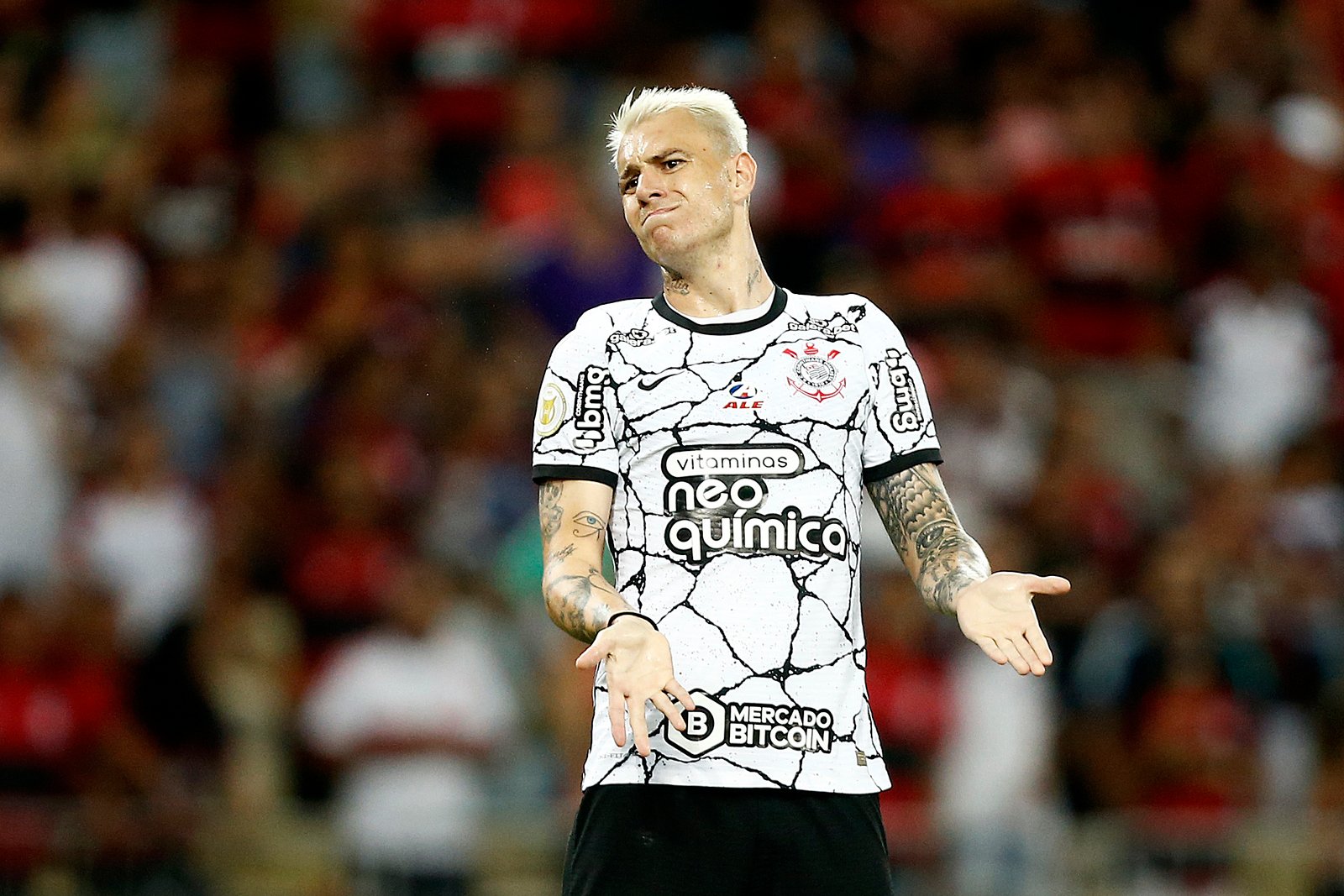 Róger Guedes revela sentimento após empate do Corinthians com o Athletico-PR