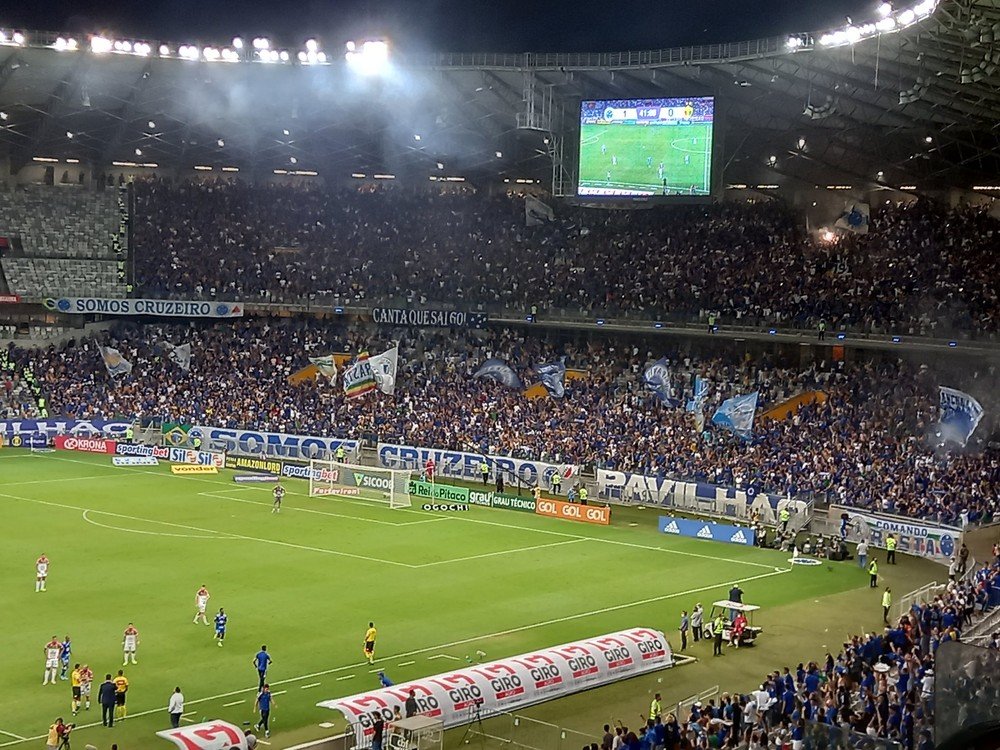 Cruzeiro Será Julgado Por Sinalizadores E Pode Perder Até Dez Mandos De ...