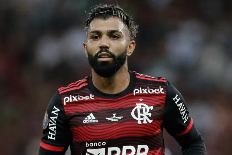 Gabigol se aproxima de Luizão em artilharia geral entre brasileiros na Libertadores