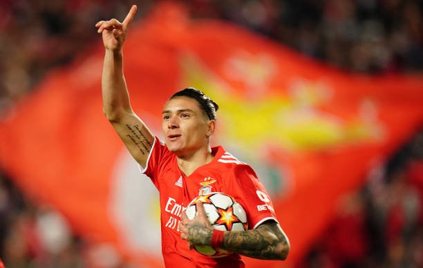 PSG prepara reformulação e estuda oferta para contratar Darwin Núñez, do Benfica